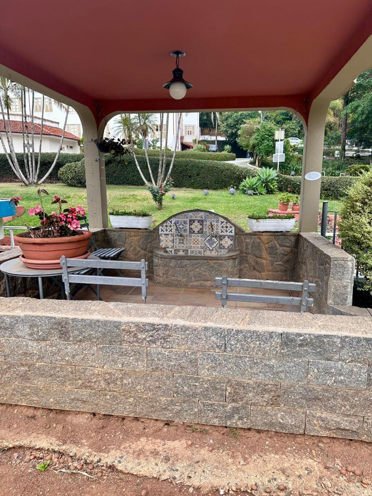 Apartamento Condominio Quisisana Centro Pocos De Caldas Lazer Completo, Uma Estrutura De Resort Экстерьер фото